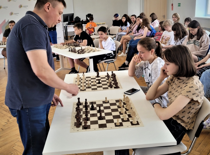 В региональном центре 